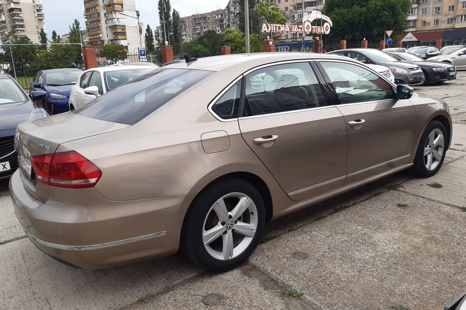 Продам Volkswagen Passat B7 2015 года в Одессе