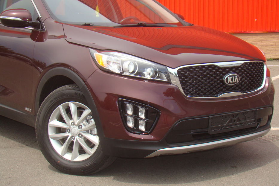 Продам Kia Sorento  7 mest 3.3 AWD 2017 года в Одессе