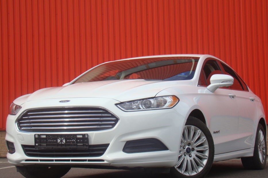 Продам Ford Fusion HYBRIDE 2014 года в Одессе