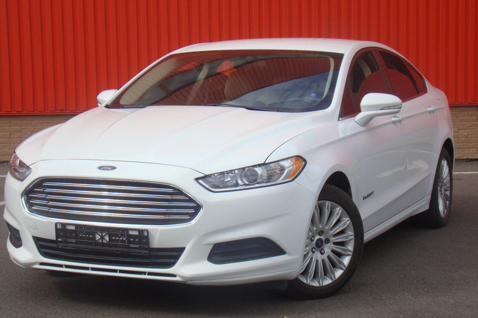 Продам Ford Fusion HYBRIDE 2014 года в Одессе