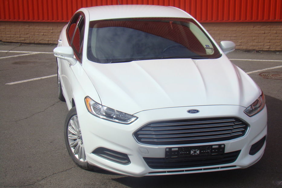 Продам Ford Fusion HYBRIDE 2014 года в Одессе