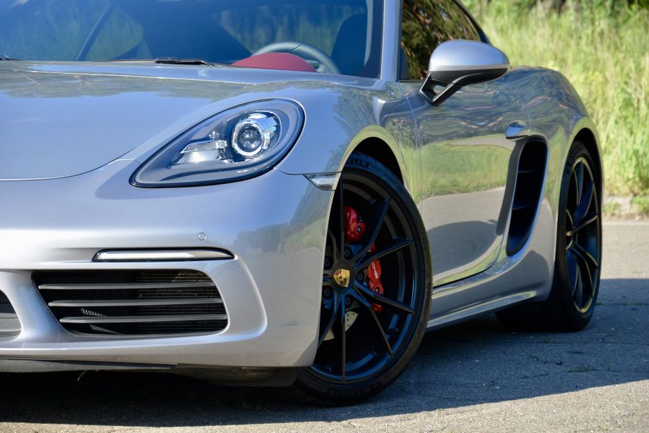 Продам Porsche Cayman S 2016 года в Киеве