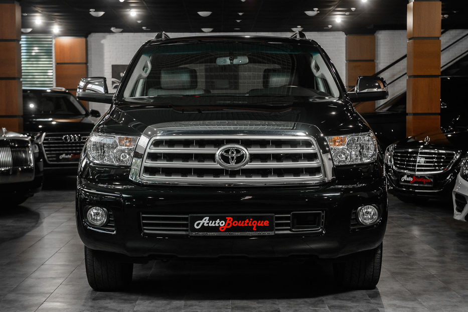 Продам Toyota Sequoia 2017 года в Одессе