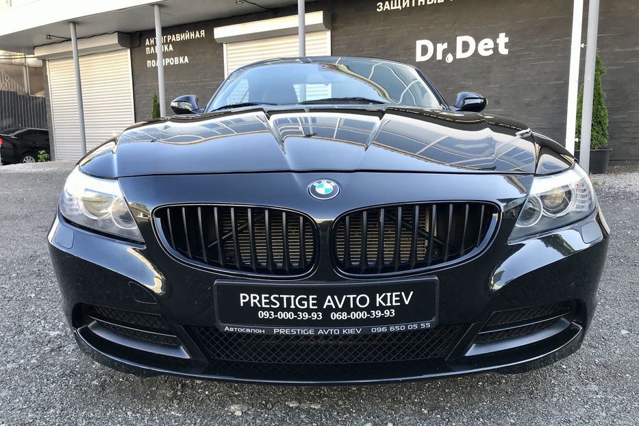 Продам BMW Z4 30i sDrive 2010 года в Киеве