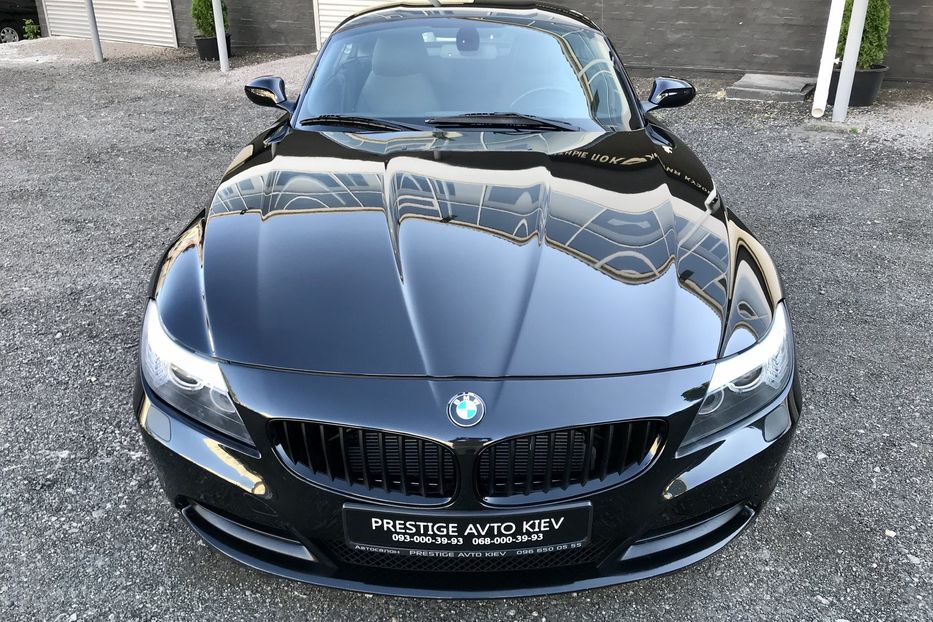 Продам BMW Z4 30i sDrive 2010 года в Киеве