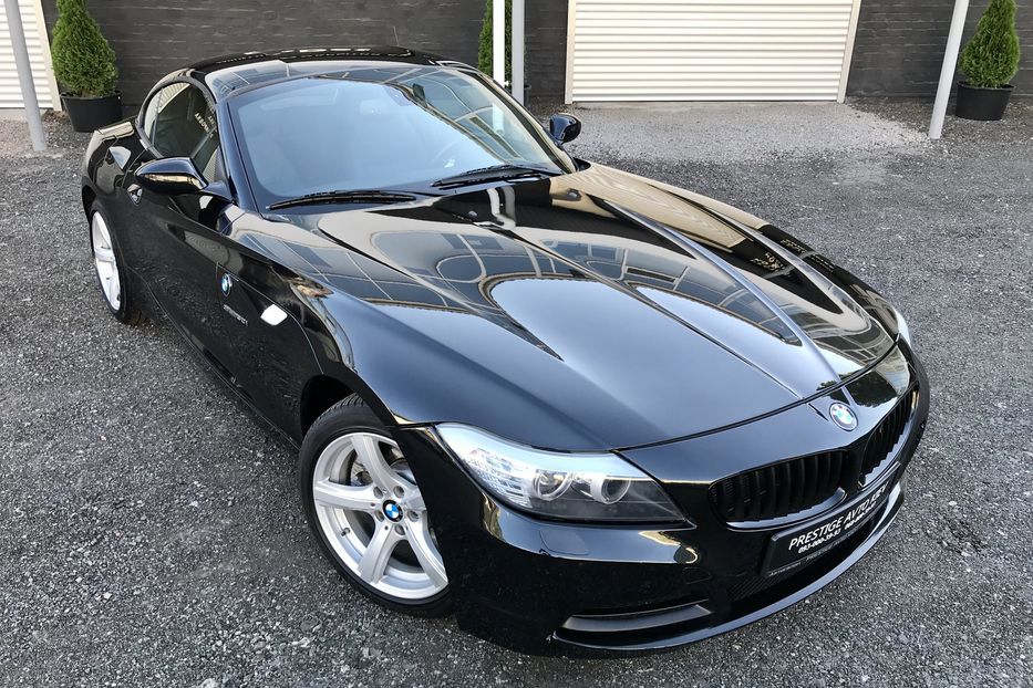 Продам BMW Z4 30i sDrive 2010 года в Киеве