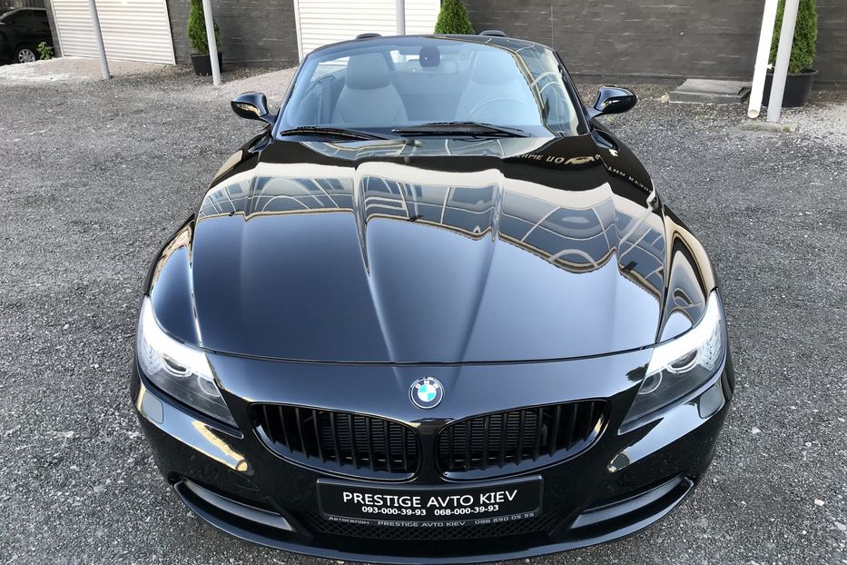 Продам BMW Z4 30i sDrive 2010 года в Киеве