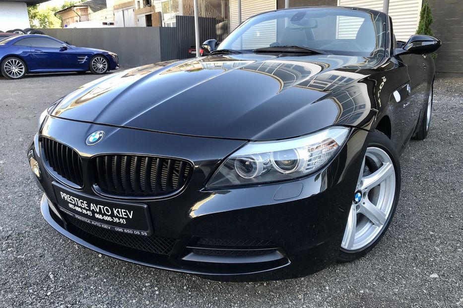 Продам BMW Z4 30i sDrive 2010 года в Киеве