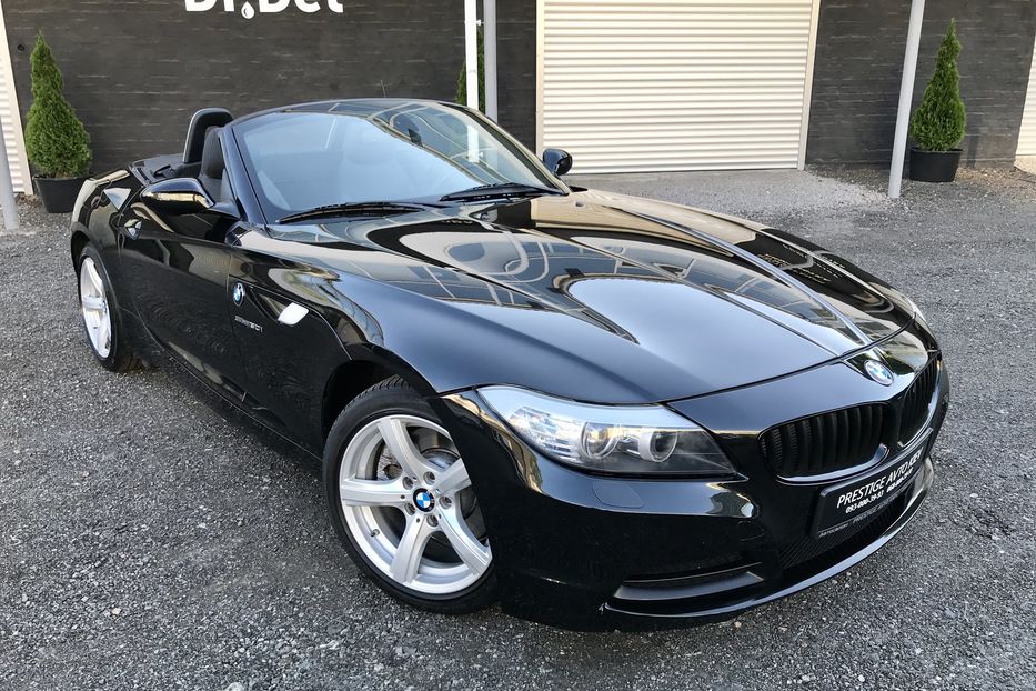 Продам BMW Z4 30i sDrive 2010 года в Киеве