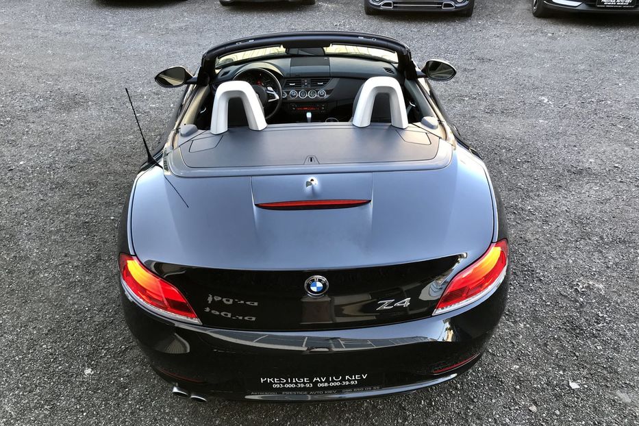 Продам BMW Z4 30i sDrive 2010 года в Киеве