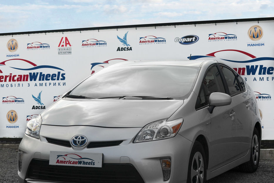 Продам Toyota Prius 2015 года в Черновцах