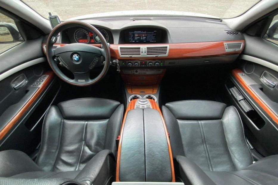 Продам BMW 760 2007 года в Днепре
