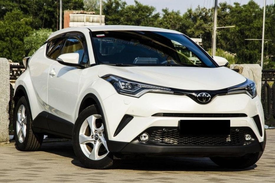 Продам Toyota C-HR 2019 года в Днепре