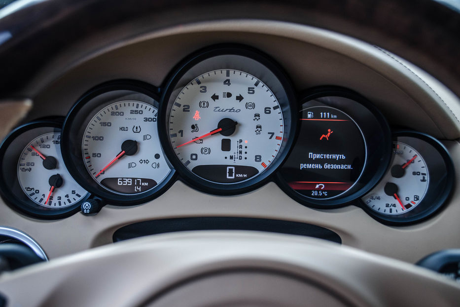 Продам Porsche Cayenne Turbo 2011 года в Киеве