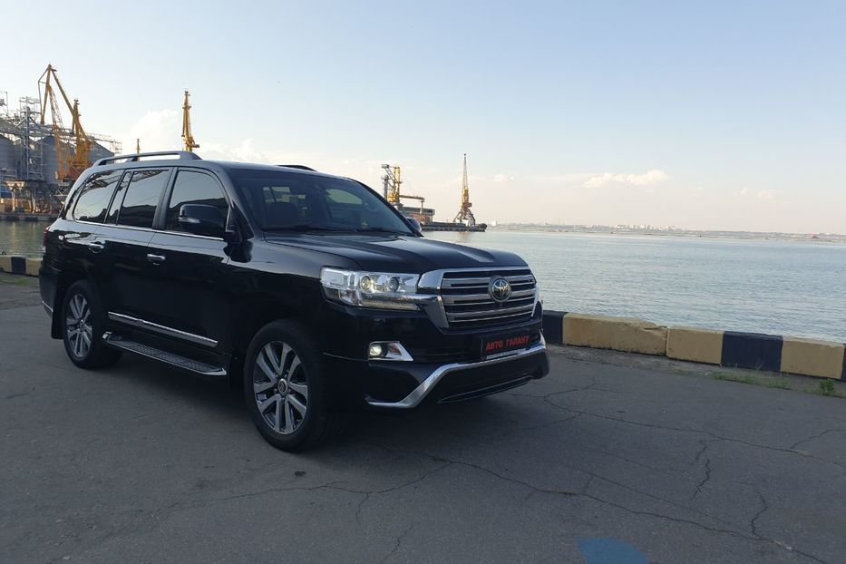 Продам Toyota Land Cruiser 200 2016 года в Одессе