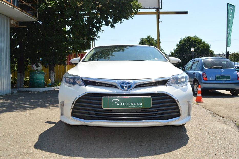 Продам Toyota Avalon HYBRID 2016 года в Одессе