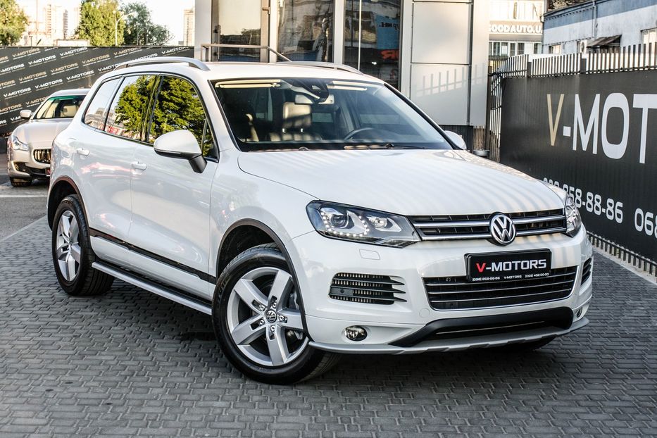 Продам Volkswagen Touareg 3.0 TDI  2012 года в Киеве