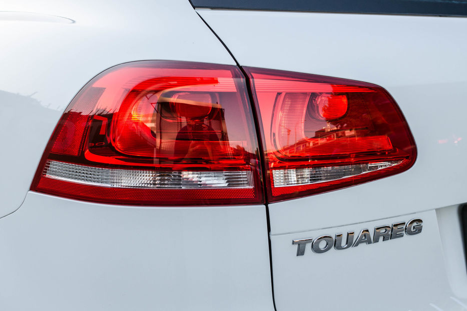 Продам Volkswagen Touareg 3.0 TDI  2012 года в Киеве