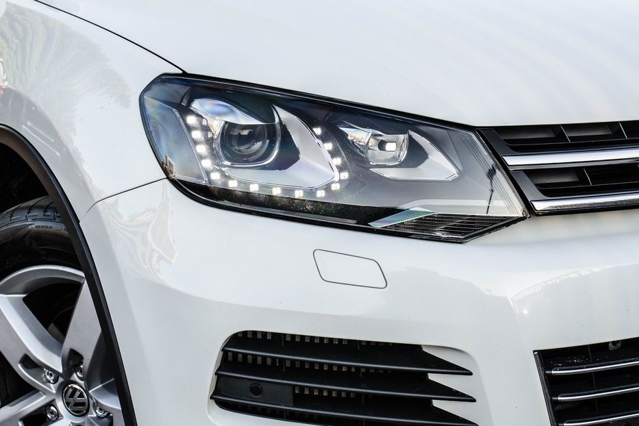 Продам Volkswagen Touareg 3.0 TDI  2012 года в Киеве