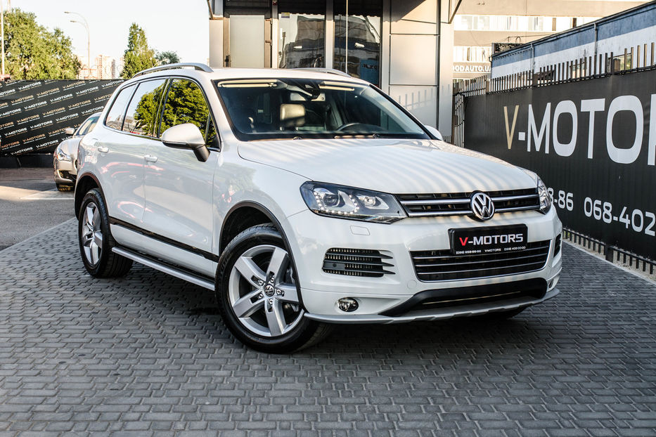 Продам Volkswagen Touareg 3.0 TDI  2012 года в Киеве