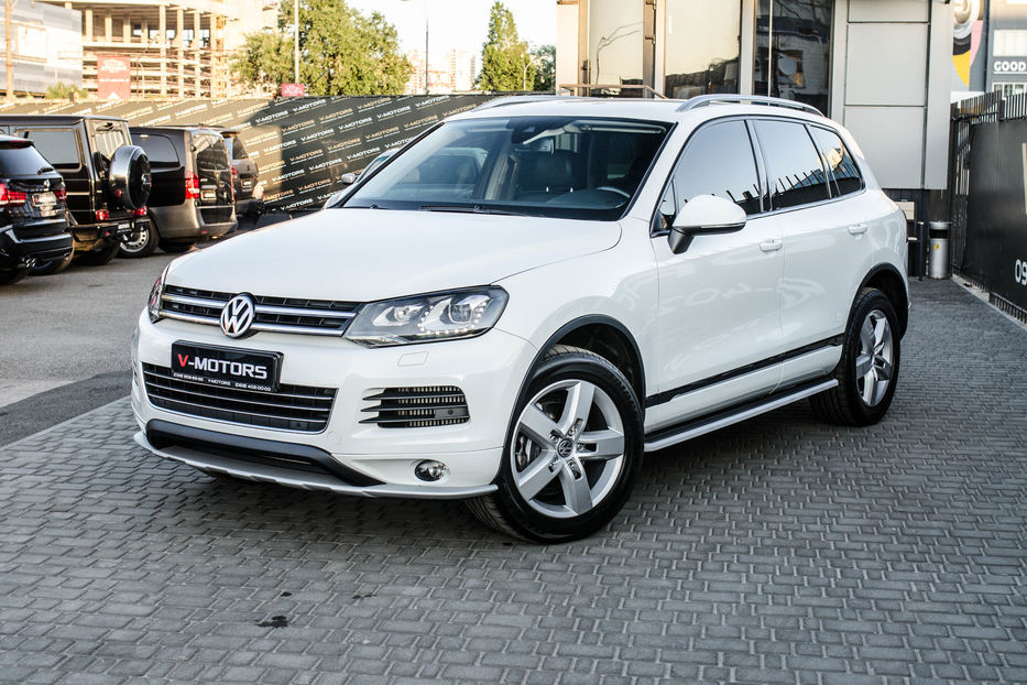 Продам Volkswagen Touareg 3.0 TDI  2012 года в Киеве