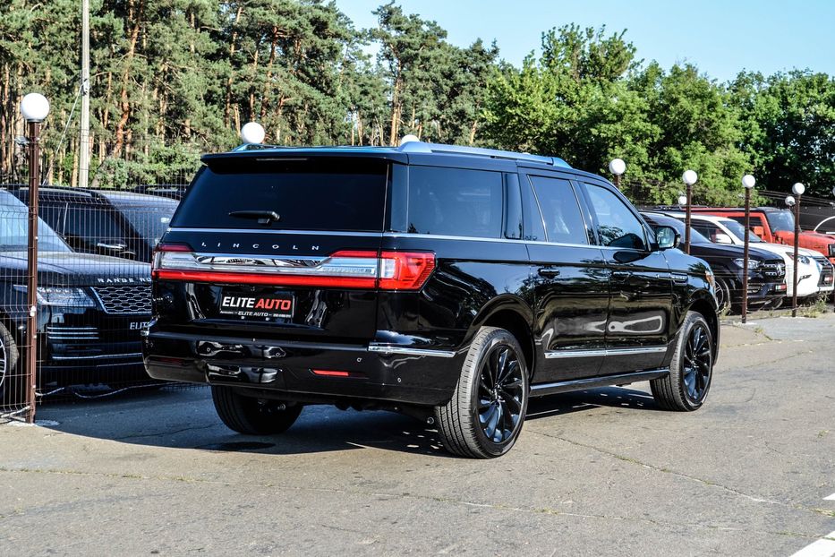 Продам Lincoln Navigator 2020 года в Киеве