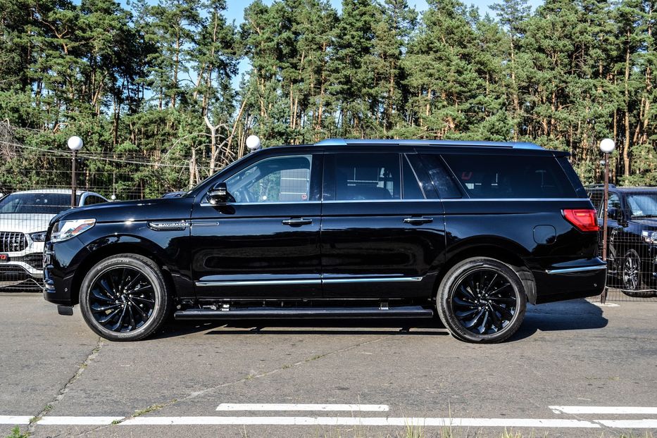 Продам Lincoln Navigator 2020 года в Киеве