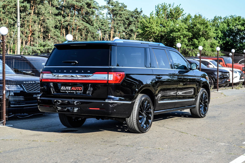Продам Lincoln Navigator 2020 года в Киеве