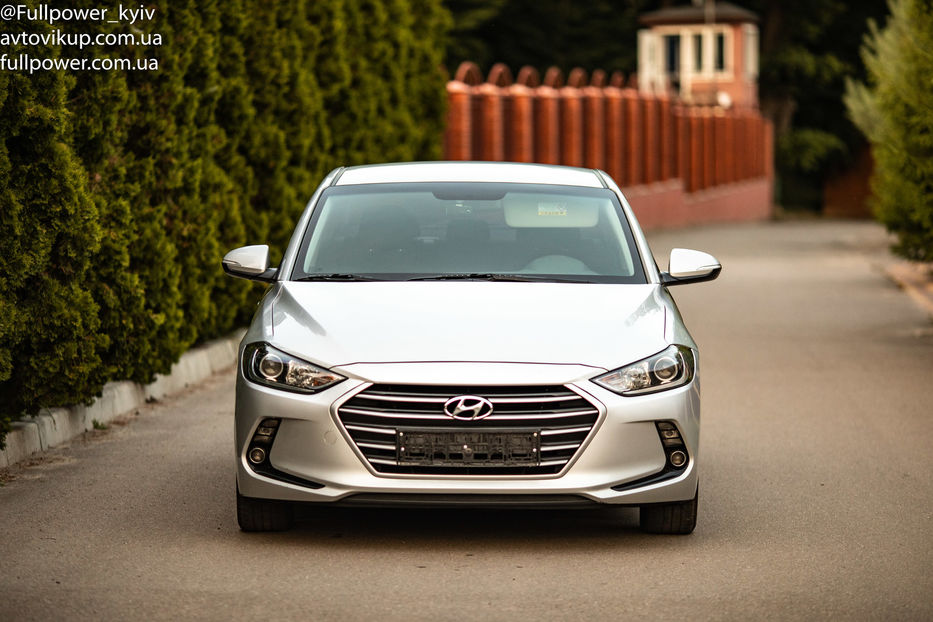 Продам Hyundai Elantra LPI 2015 года в Киеве