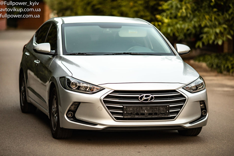 Продам Hyundai Elantra LPI 2015 года в Киеве