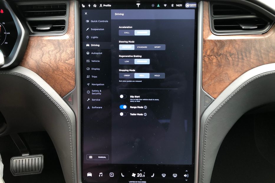 Продам Tesla Model X 100D Dual Motor 2020 года в Киеве