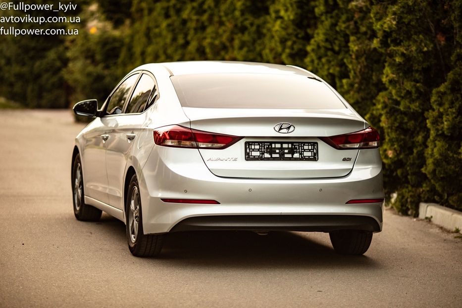 Продам Hyundai Elantra LPI 2015 года в Киеве