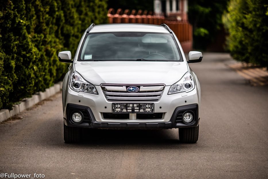 Продам Subaru Outback Официал  2014 года в Киеве