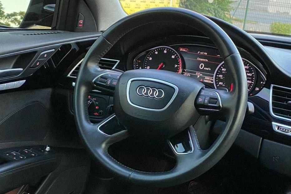 Продам Audi A8 2014 года в Днепре