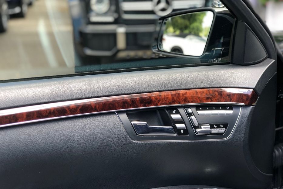 Продам Mercedes-Benz S-Class 500 4matic AMG\\\ 2008 года в Киеве