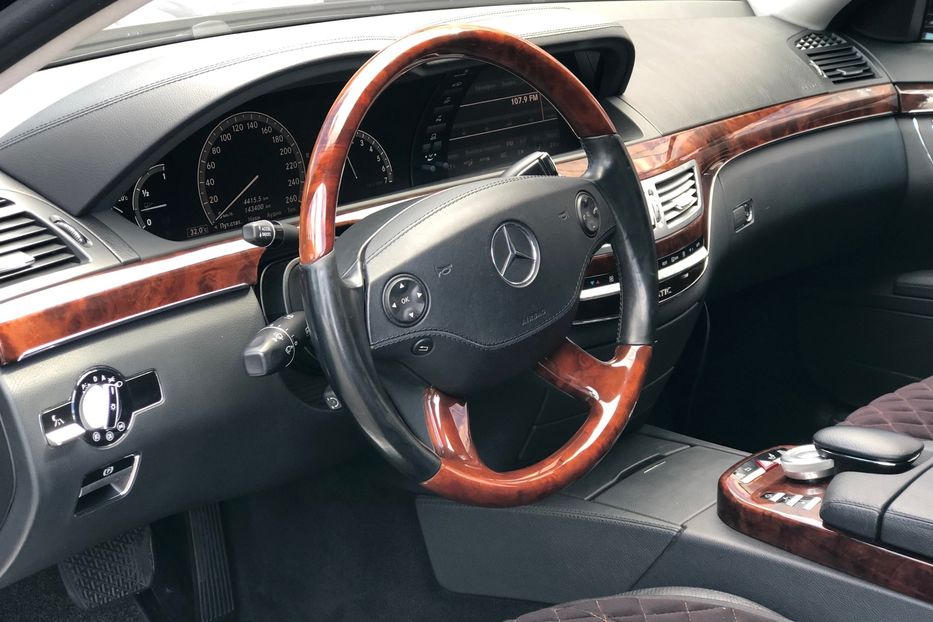 Продам Mercedes-Benz S-Class 500 4matic AMG\\\ 2008 года в Киеве