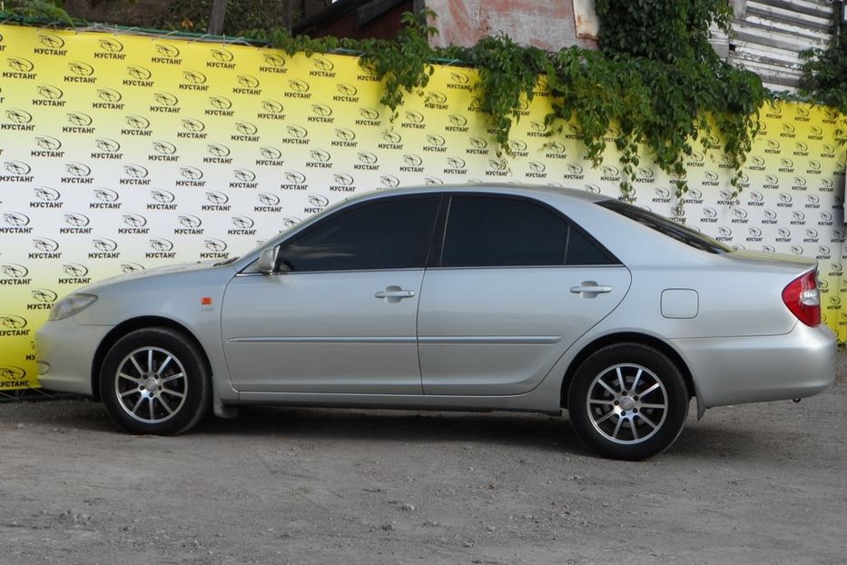 Продам Toyota Camry 2004 года в Днепре