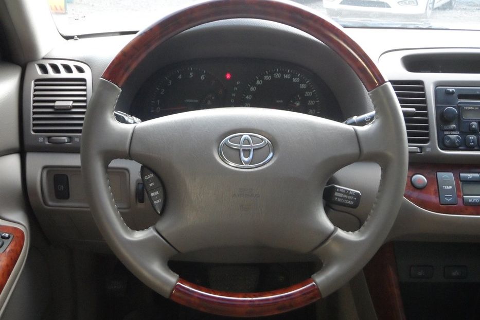 Продам Toyota Camry 2004 года в Днепре