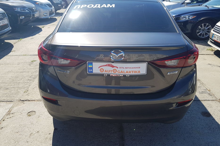 Продам Mazda 3 2017 года в Одессе