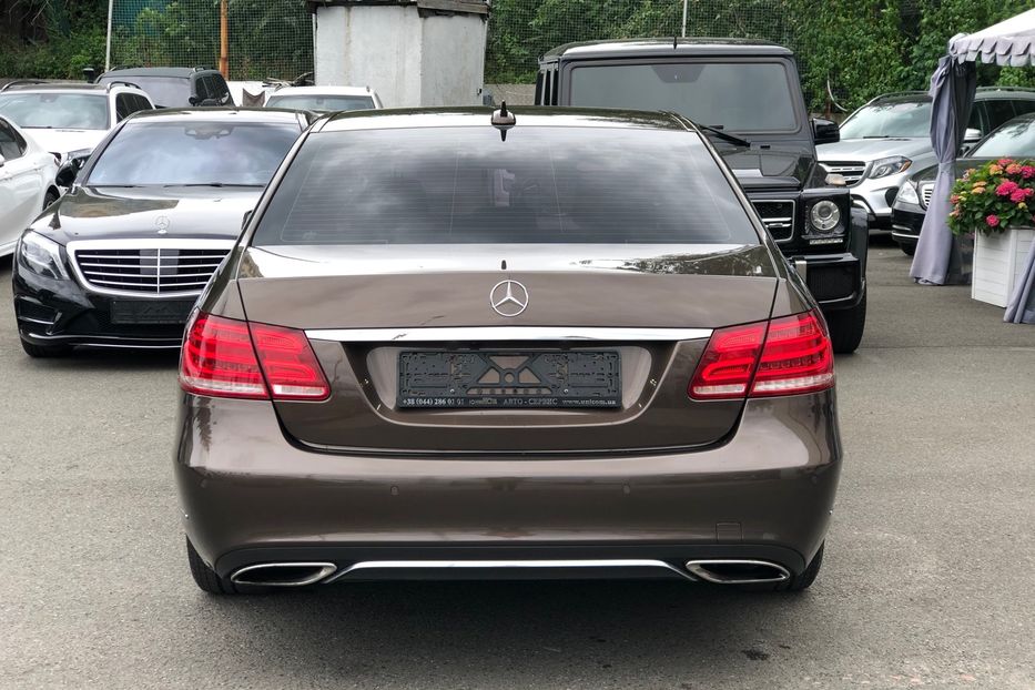 Продам Mercedes-Benz E-Class 200d Avangarde 2013 года в Киеве