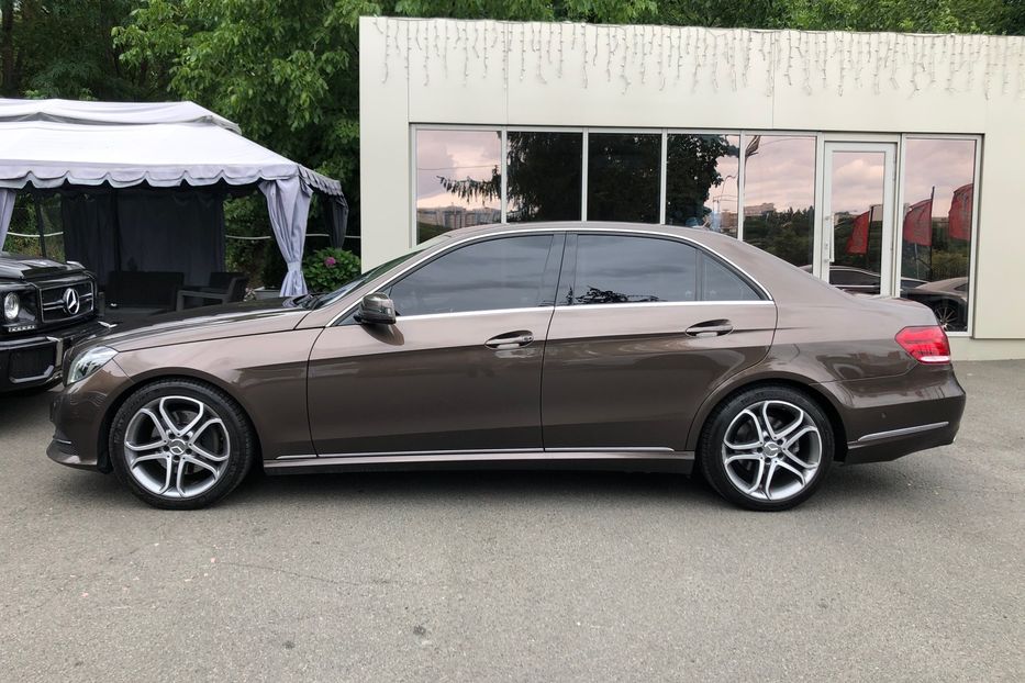 Продам Mercedes-Benz E-Class 200d Avangarde 2013 года в Киеве