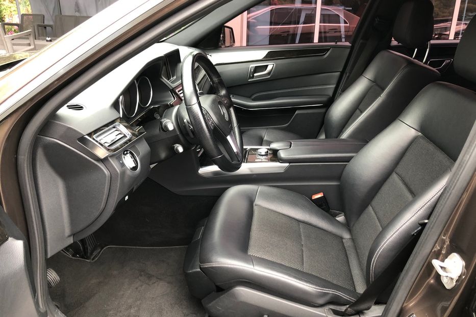 Продам Mercedes-Benz E-Class 200d Avangarde 2013 года в Киеве