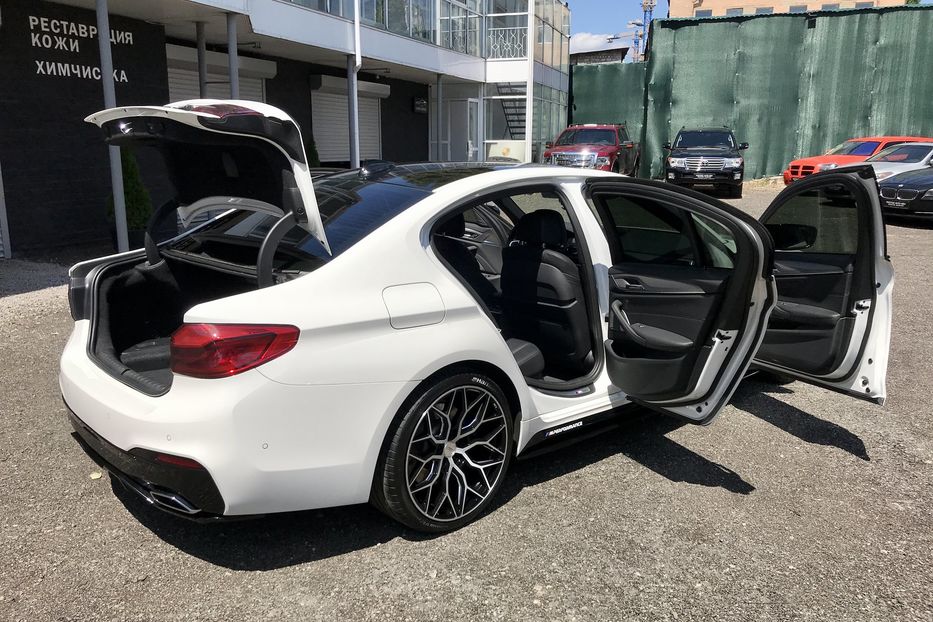 Продам BMW 540 M PERFORMANCE 2018 года в Киеве