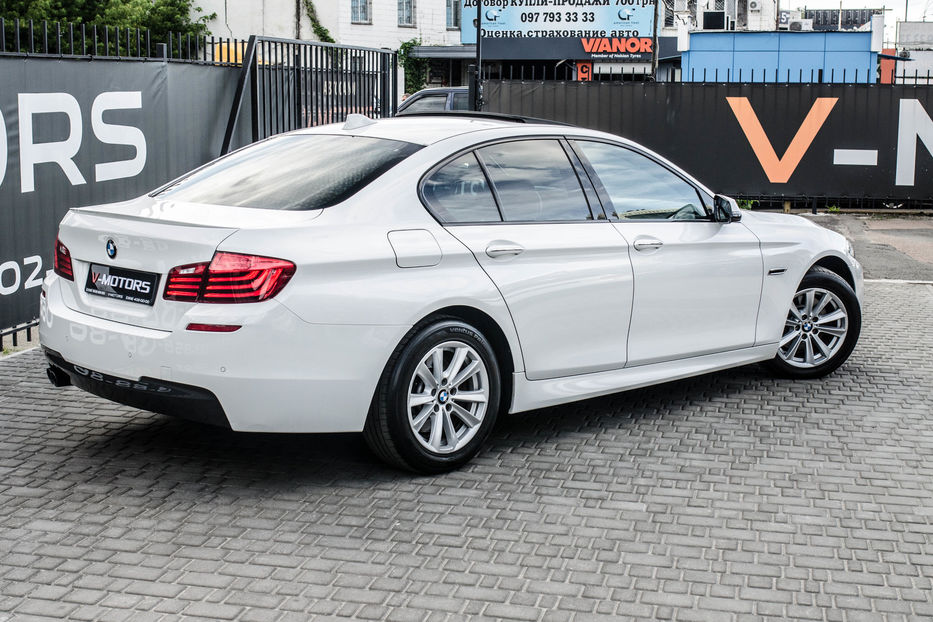 Продам BMW 520 D 2014 года в Киеве