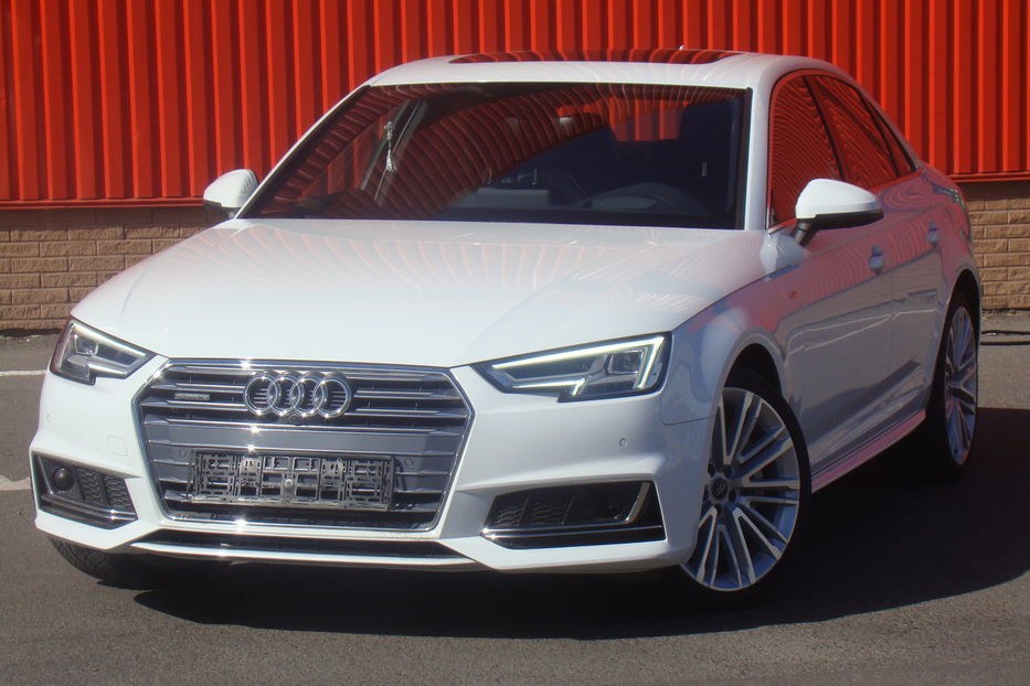 Продам Audi A4 S-LINE SPORT 2018 года в Одессе