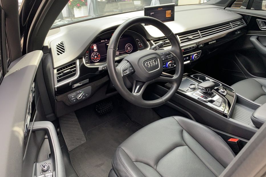 Продам Audi Q7 3,0 TDI 2016 года в Киеве