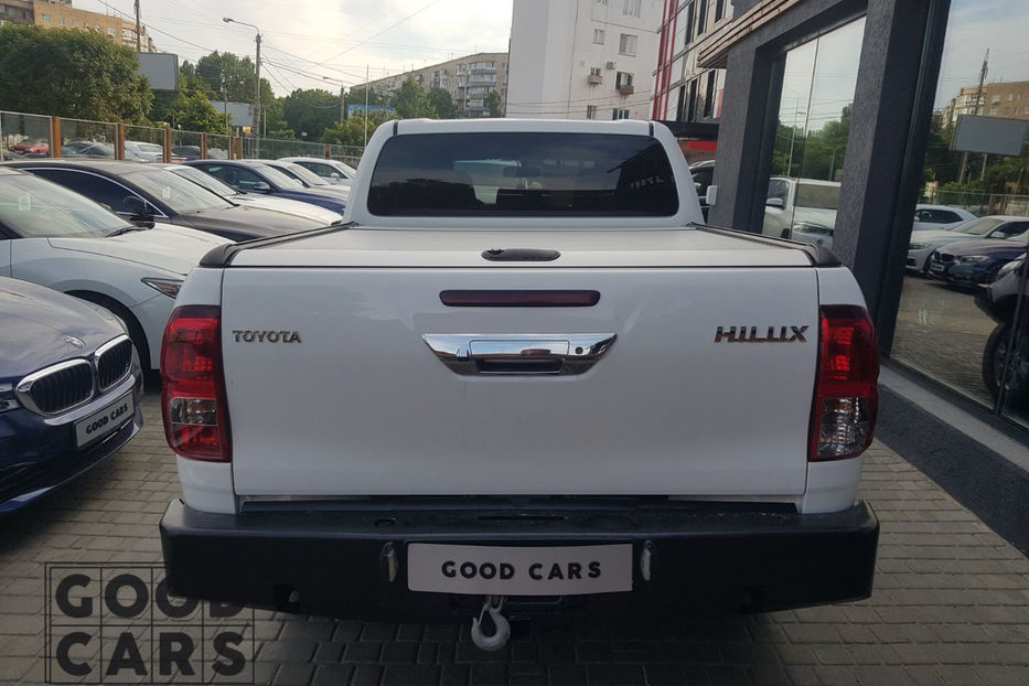 Продам Toyota Hilux 2017 года в Одессе