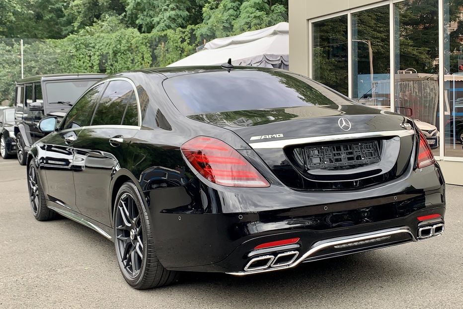 Продам Mercedes-Benz S-Class 63 AMG 4MATIC 2018 года в Киеве