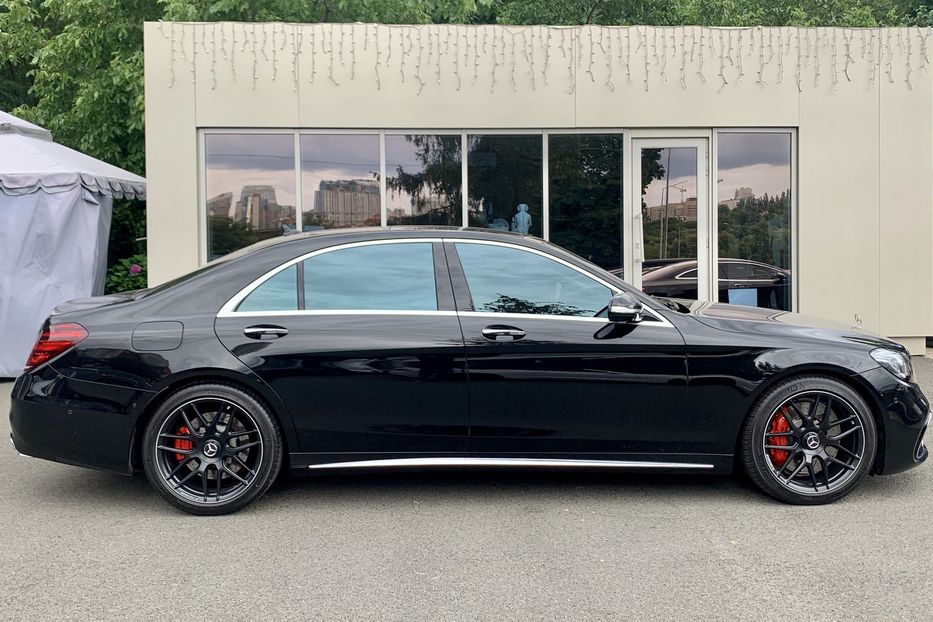 Продам Mercedes-Benz S-Class 63 AMG 4MATIC 2018 года в Киеве