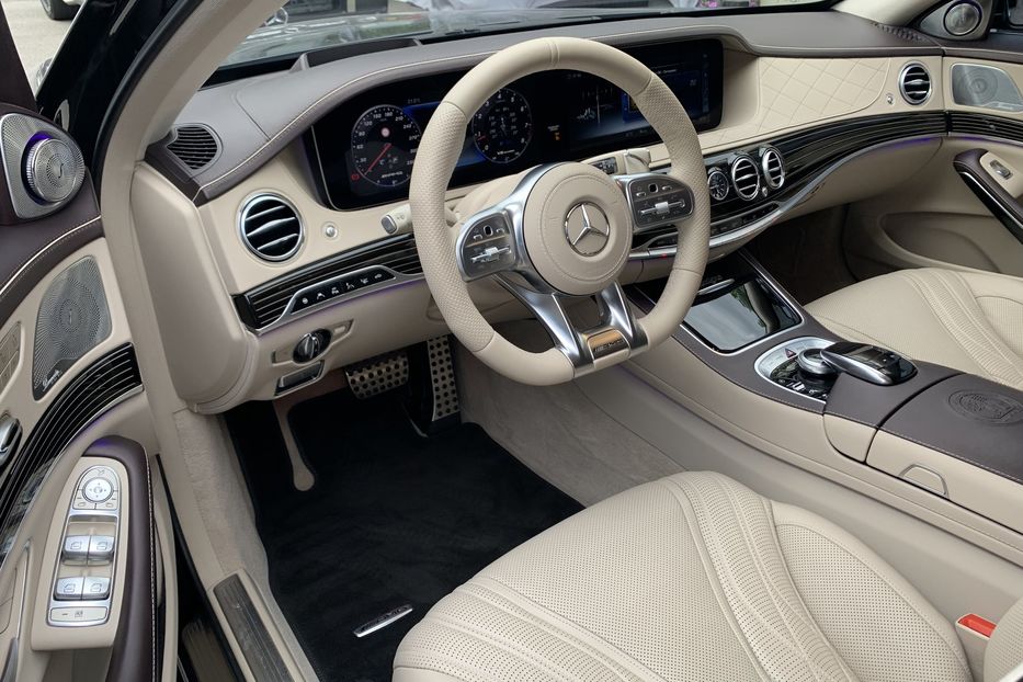 Продам Mercedes-Benz S-Class 63 AMG 4MATIC 2018 года в Киеве